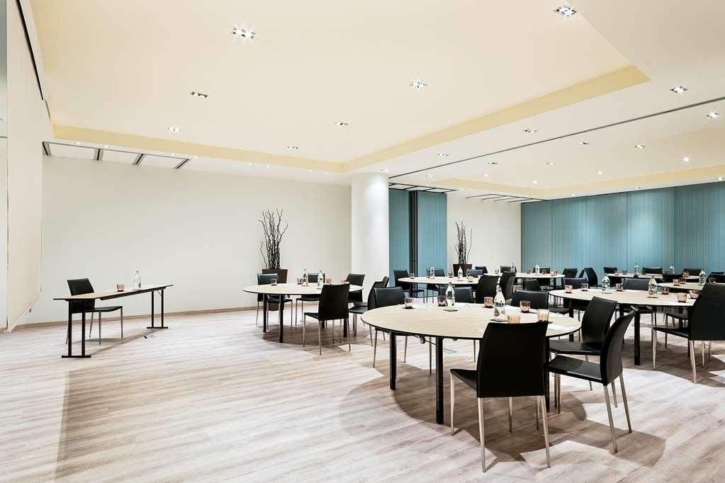 Hotel Barcelona Condal Mar Affiliated By Melia Facilities photo